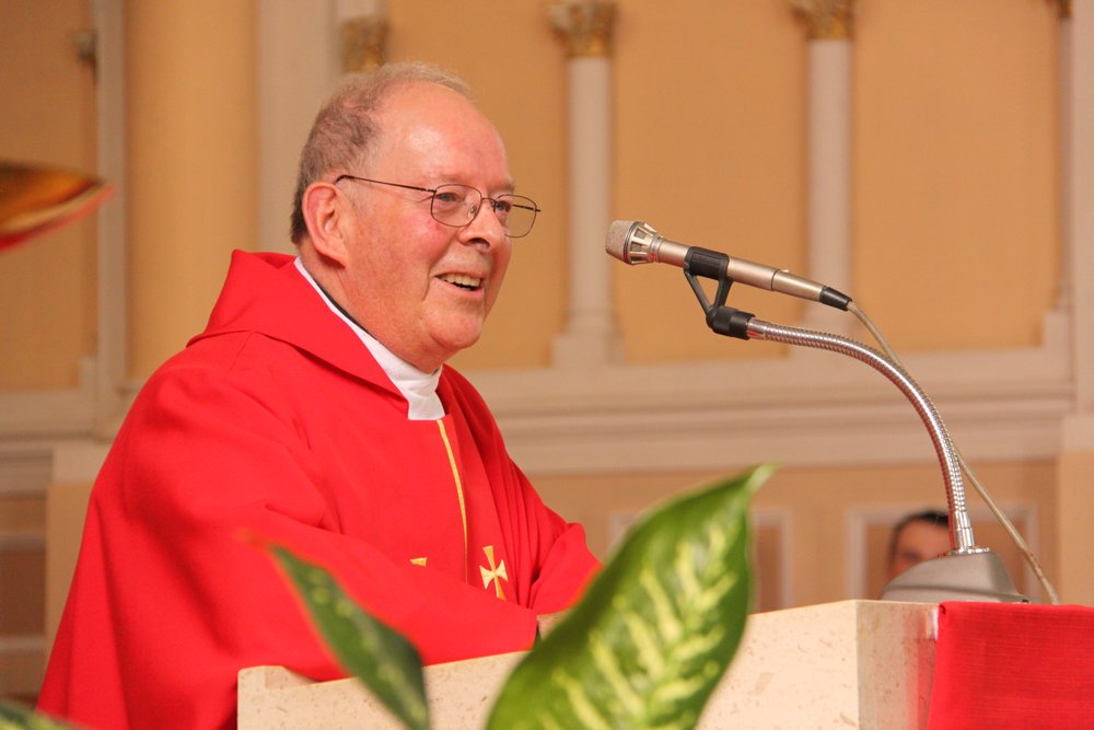 costello_fr_mike_in_red